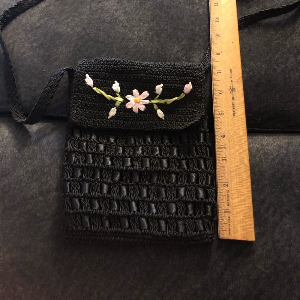 3-$25 🤗 tiny crossbody